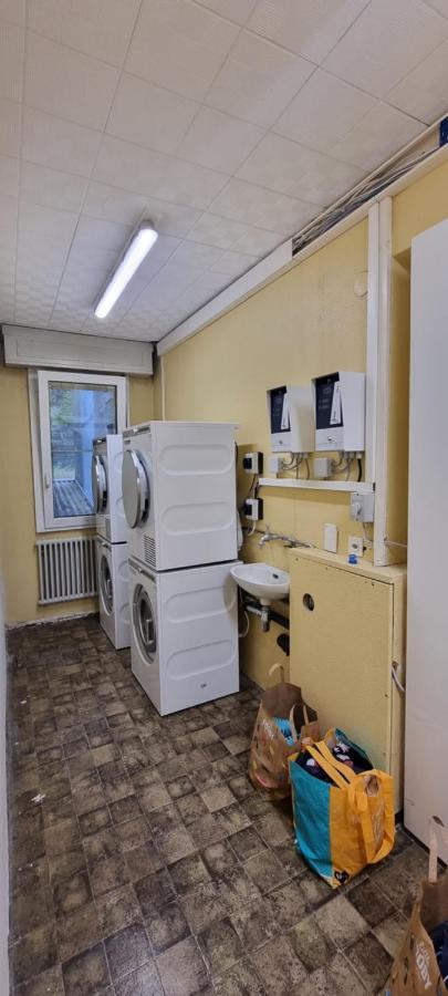 Appartamento Bissone Apartment *